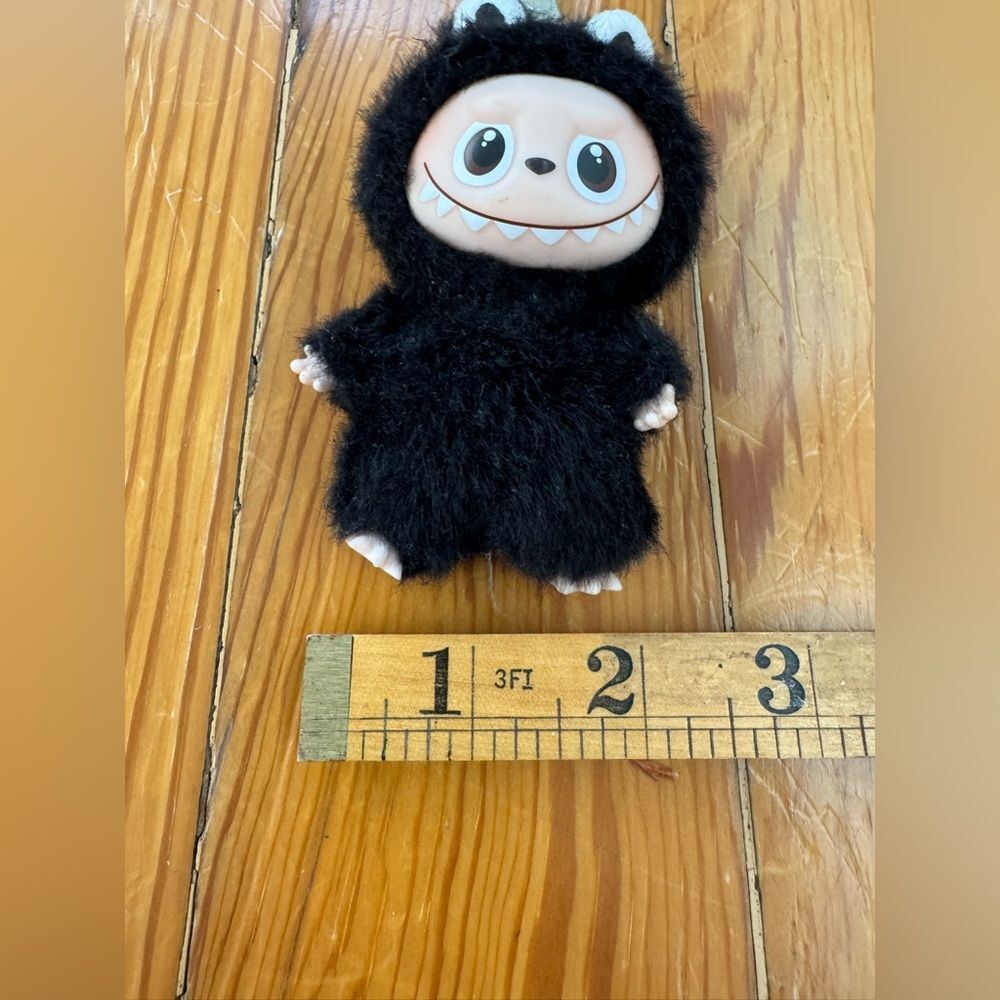 Labubu Doll - Picture 7 of 8